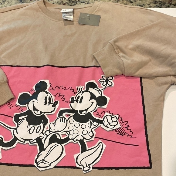 Disney Mickey Mouse cropped sweatshirt size Xs nwt - Picture 1 of 7